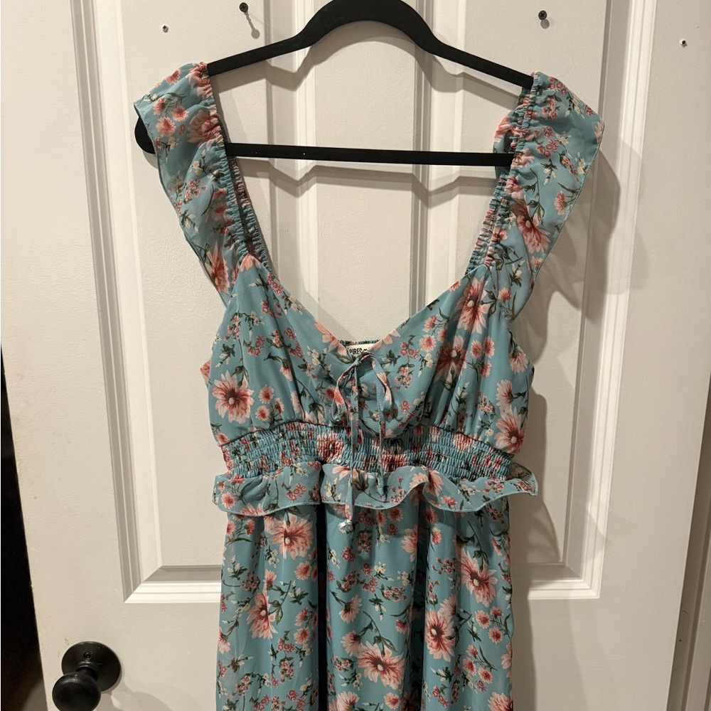 Floral Ruffle Dress - Picture 2 of 7